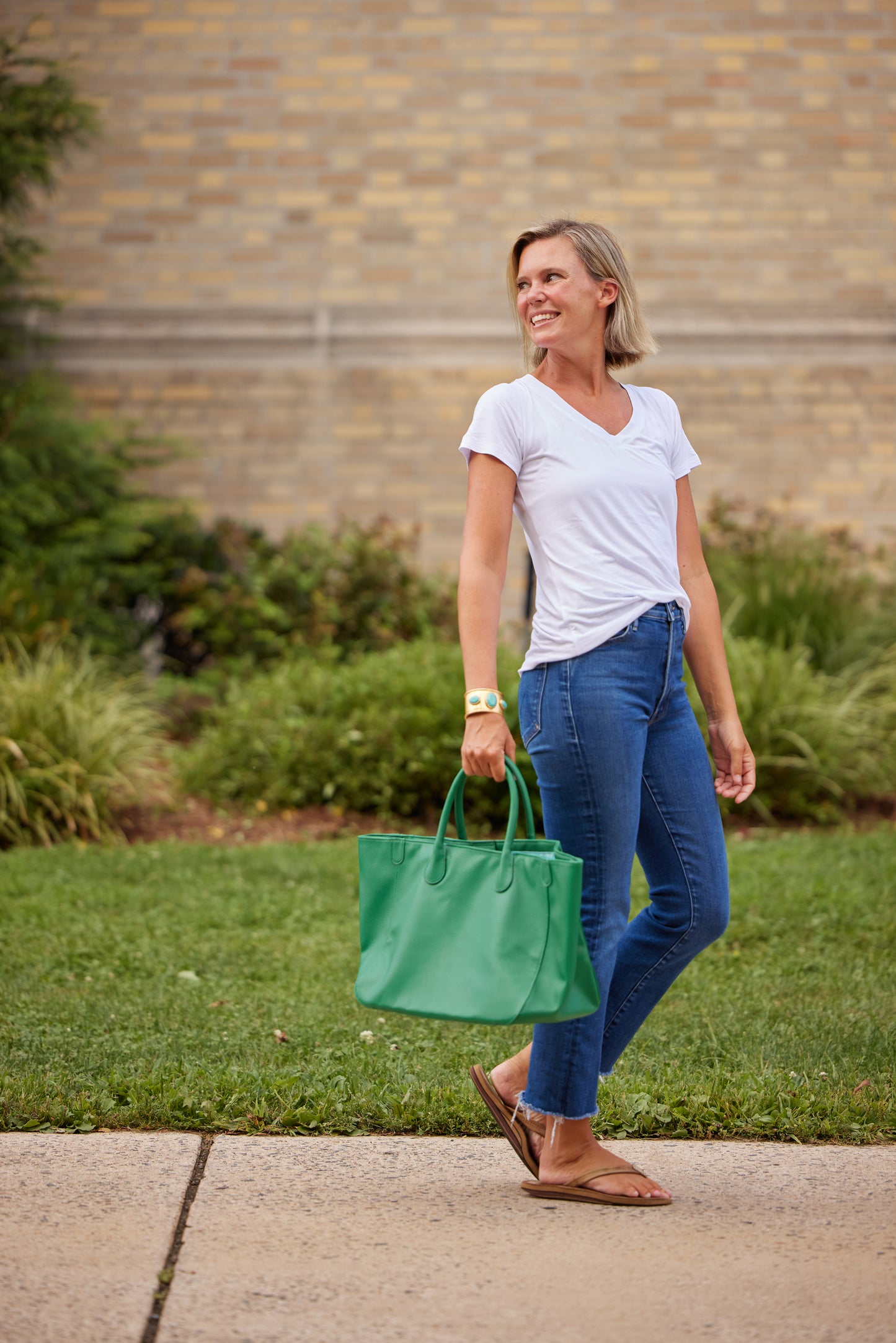CLASSIC LEATHER TOTE