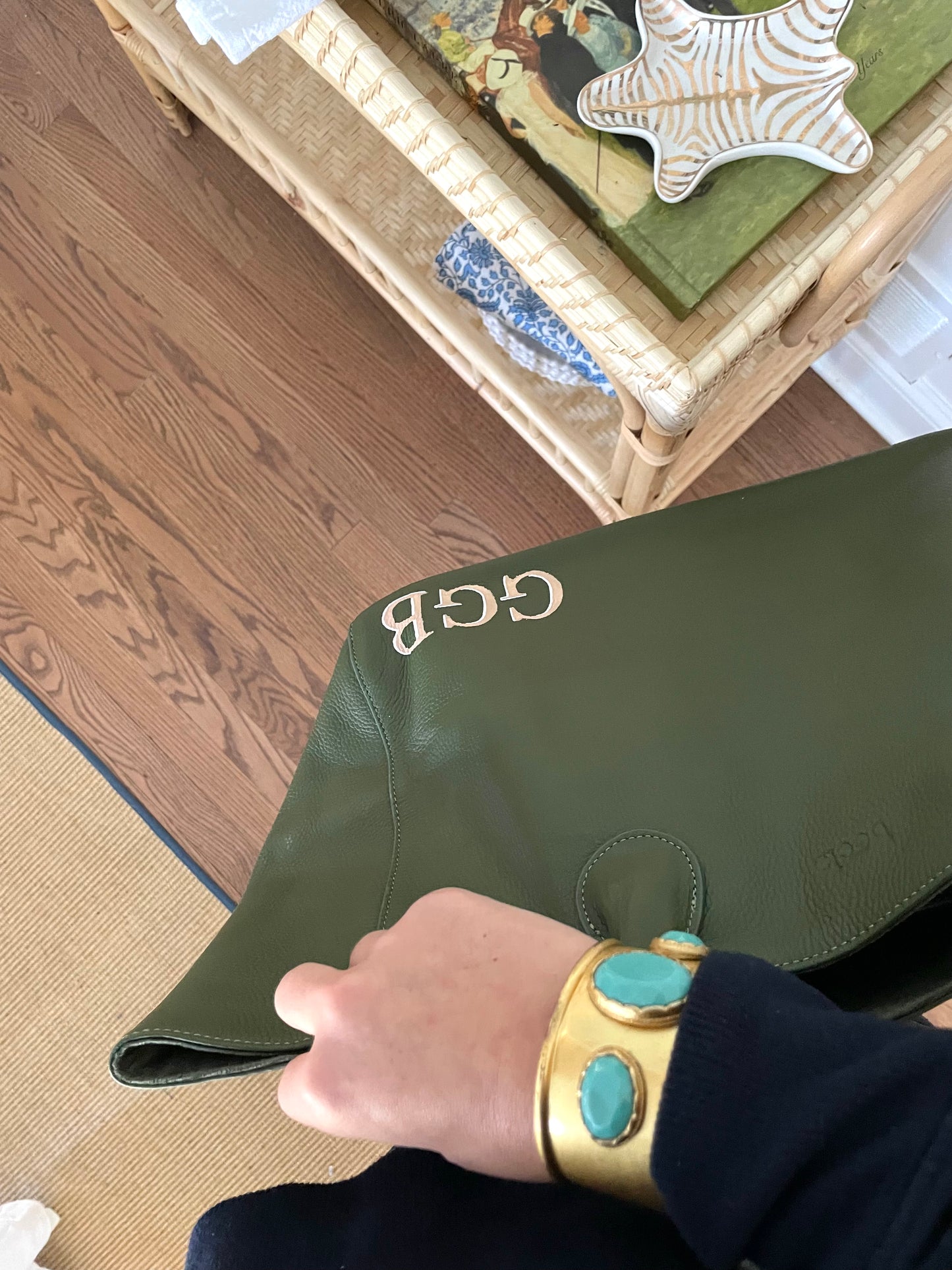 CLASSIC LEATHER TOTE