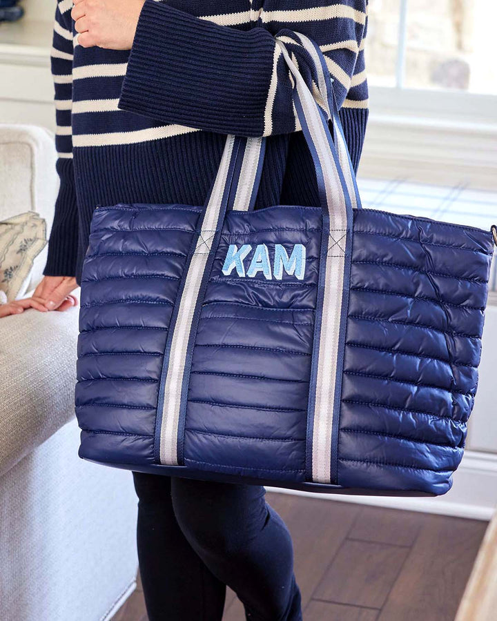 TRAVEL PUFFER TOTE