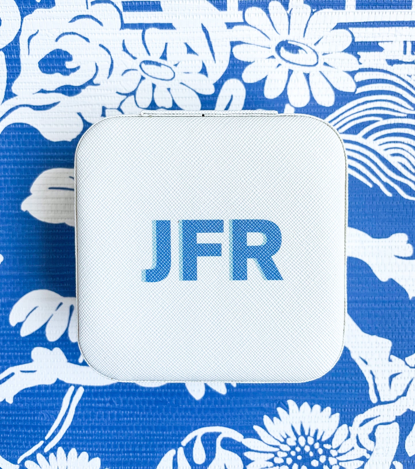 TRAVEL JEWELRY CASE